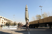 نمایش موشک‌های انتقام سخت در مسیر نماز جمعه تهران + تصاویر