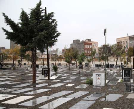 دفن اموات با هدف کاهش مشکلات شهر زنجان در محل جدید انجام می شود