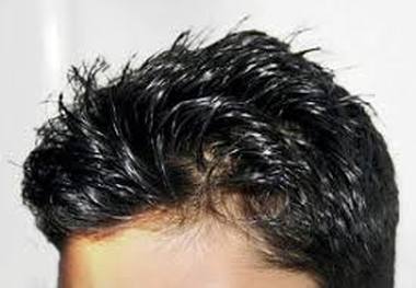 به این ۵ دلیل، شب‌ها با موهای خیس نخوابید