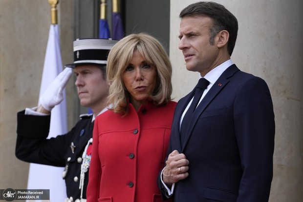 رفتار همسر رییس جمهور فرانسه دوباره خبرساز شد + فیلم
