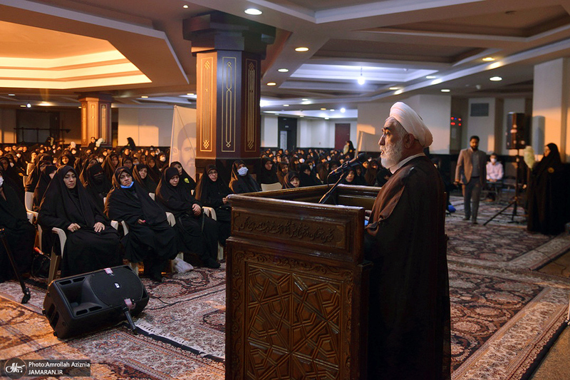 گردهمایی خادمین افتخاری‎ حرم مطهر حضرت امام خمینی (س)