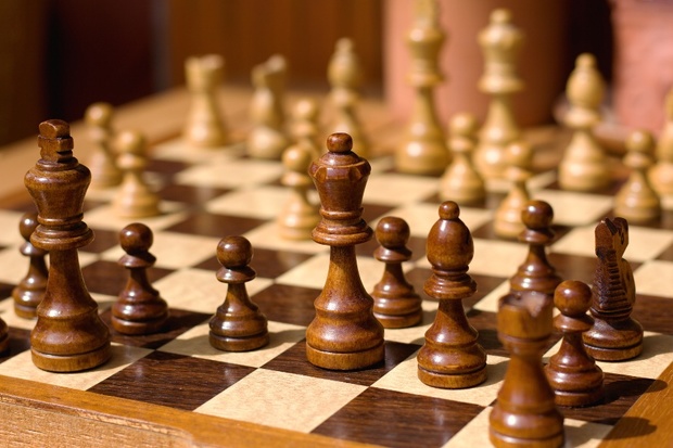 «سینا کوروند» قهرمان شطرنج همدان شد