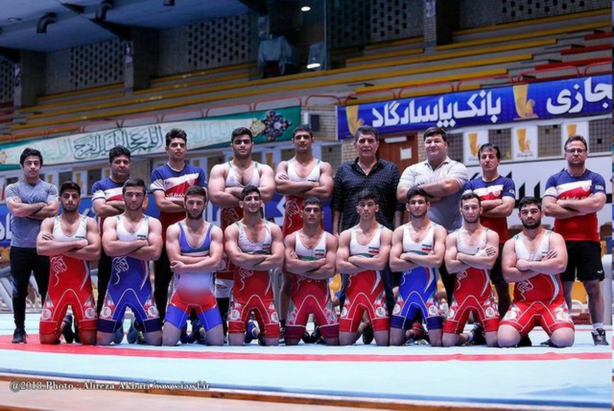 طلای جهان بر گردن تیم کشتی فرنگی جوانان ایران