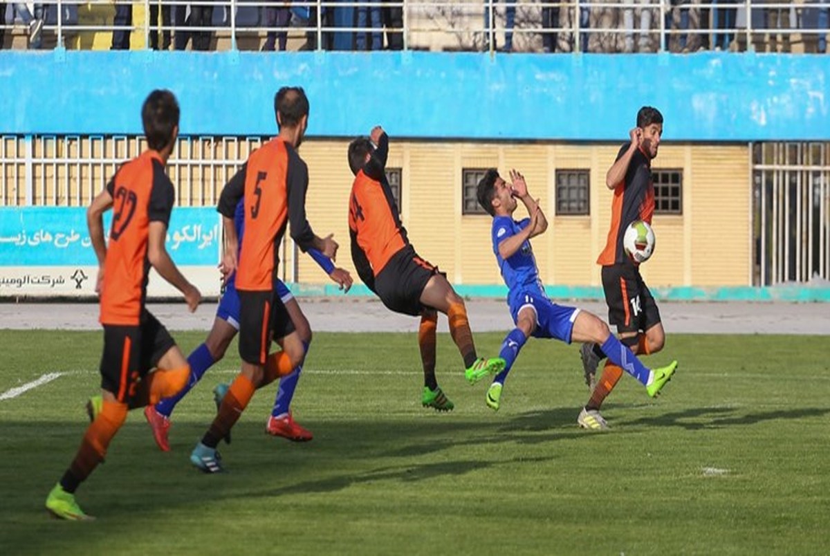شکست خوشه طلایی و آلومینیوم اراک در لیگ دسته اول