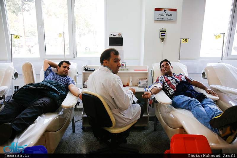 حضور گسترده مردم در پایگاه های انتقال خون 