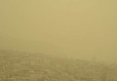 گرد و غبار عراقی هوای پنح شهرستان ایلام را در وضعیت هشدار قرار داد
