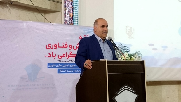 فرماندار خرمشهر:ارتباط صنعت و دانشگاه حلقه ای مفقوده در جامعه است
