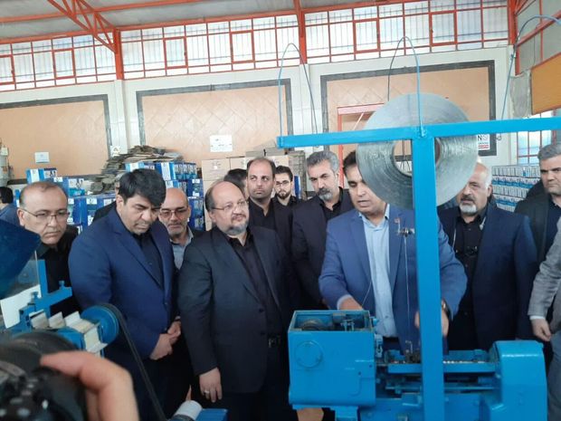 وزیر تعاون از یک واحد دانش بنیان یزد بازدید کرد