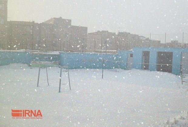 مدارس ابتدایی برخی مناطق آموزشی چهارمحال وبختیاری تعطیل شد