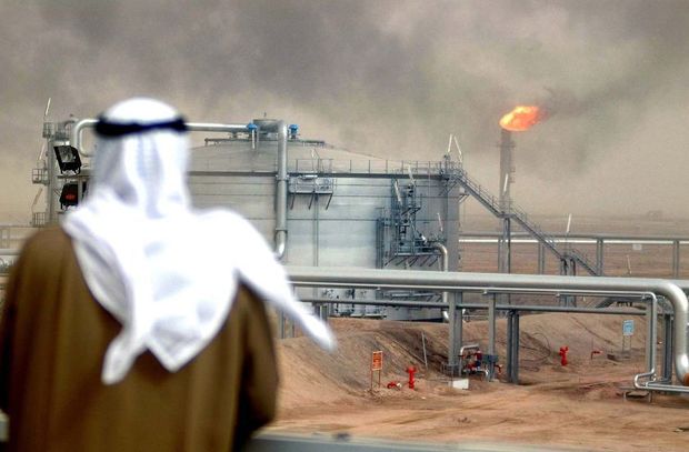 تهدید تاسیسات نفتی‌ سعودی‌ها از سوی یک نماینده؟
