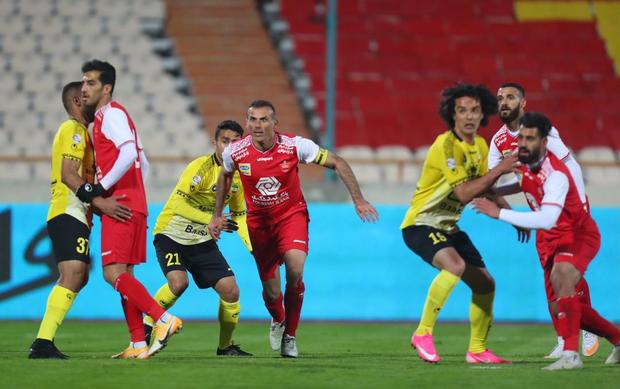 سیدجلال: 5-4 تیم علیه پرسپولیس شده اند/ باید درباره کارهای خنده دار داورها صحبت کنیم