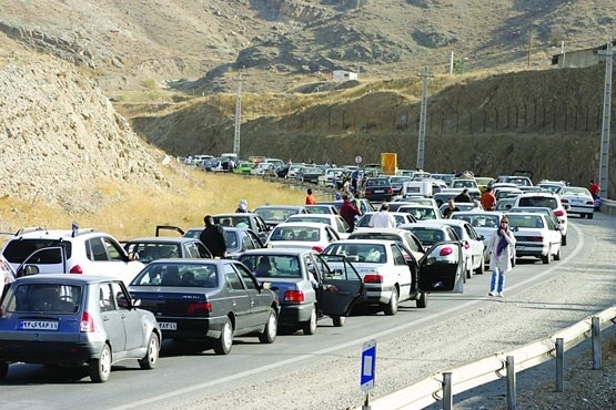 محور کرج - چالوس فردا یک‌طرفه می‌شود   شروع محدودیت های ترافیکی تعطیلات دو روزه در مازندران