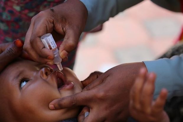 ۲۱۰ هزار کودک زیر پنج سال در هرمزگان برابر فلج اطفال واکسینه می‌شوند