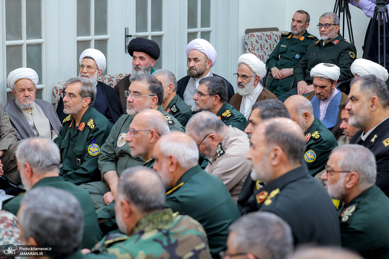 دیدار جمعی از فرماندهان نیروهای مسلح با فرمانده معظم کل قوا