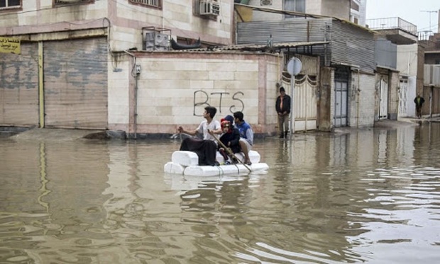 درد همیشگی خوزستان پابرجاست/ باران آمد و شهرها زیر آب رفتند