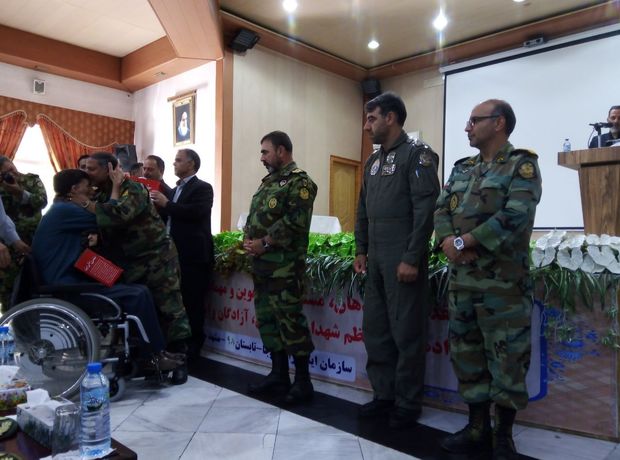 همایش ایثارگران نیروی زمینی ارتش در مشهد پایان یافت