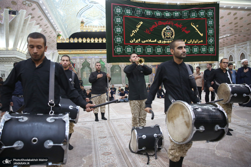 مراسم عزاداری حضرت اباعبدالله الحسین (ع) درحرم مطهر امام خمینی (س)