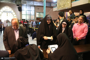 مرحله دوم انتخابات ریاست جمهوری چهاردهم در حسینیه جماران - 3