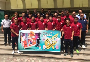 تبریک روز خبرنگار از سوی بازیکنان تیم جوانان
