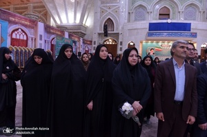 تجدید میثاق اقشار مردم و مسئولان با آرمان های امام راحل