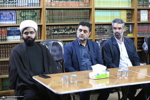 دیدار علی کمساری با شیخ ابوخوله رئیس مدرسه امام خمینی و علوم اسلامی در نجف اشرف