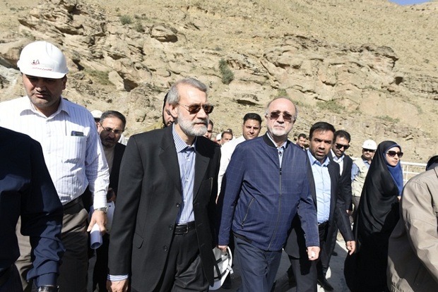 رییس مجلس از پروژه آزادراه تهران - شمال بازدید کرد