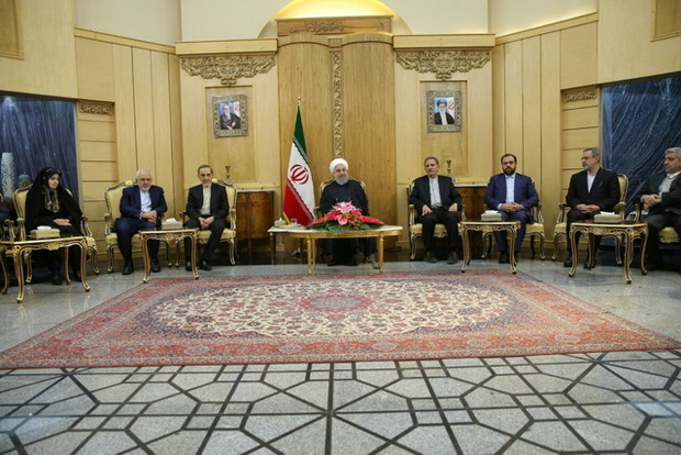 روحانی: فلسطین موضوع اول مسلمانان جهان است/ تصمیم ترامپ برای انتقال سفارت آمریکا به قدس گستاخانه، نادرست و غیرقانونی است