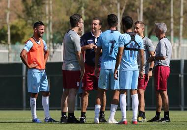  بحرین اولین آزمون جدی ویلموتس و ایران هجومی

