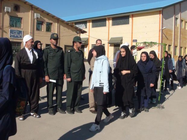 دانش‌آموزان جوانرودی به مناطق عملیاتی غرب کشور اعزام شدند