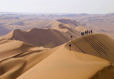 نگرش افراد نسبت به بیابان تغییر کند