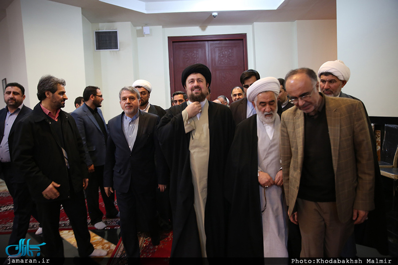 دیدار وزیر و معاونان وزارت فرهنگ و ارشاد اسلامی و جمعی از هنرمندان با سید حسن خمینی