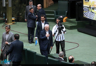 حاشیه های آخرین روز بررسی صلاحیت دولت دوازدهم در مجلس/ پایان رأی گیری