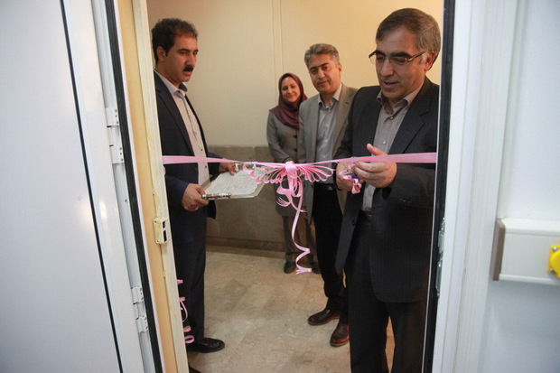 آزمایشگاه فتولیتوگرافی دانشگاه علوم پزشکی کرمانشاه افتتاح شد