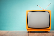 تلویزیون آخر هفته چه فیلم هایی پخش می کند؟
