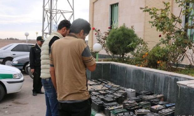 سارقان ۲۴۴ باطری خودرو در تبریز دستگیر شدند