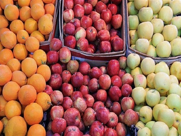 650 تُن سیب و پرتقال برای تنظیم بازار شب عید سمنان ذخیره شد