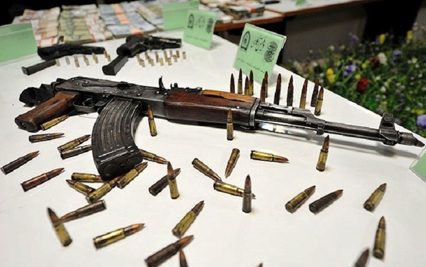 114 قبضه سلاح غیر مجاز در خوزستان کشف شد