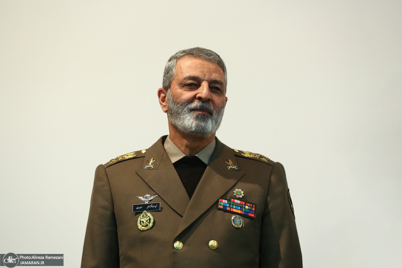 مراسم تجلیل از پرستاران و دانشجویان نمونه دانشکده پرستاری دانشگاه علوم پزشکی ارتش سید عبدالرحیم موسوی