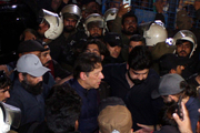 ناکامی پلیس پاکستان در بازداشت عمران خان