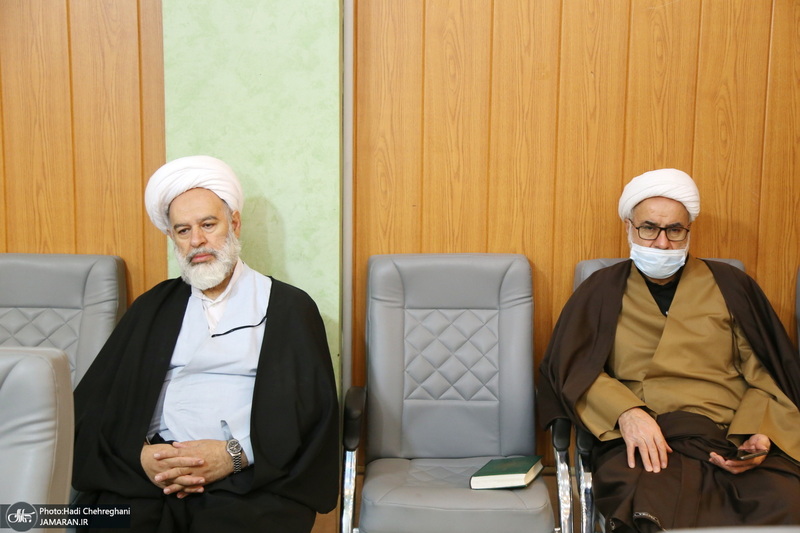 سومین نشست از سلسله نشست های تبیین مکتب امام خمینی(س)