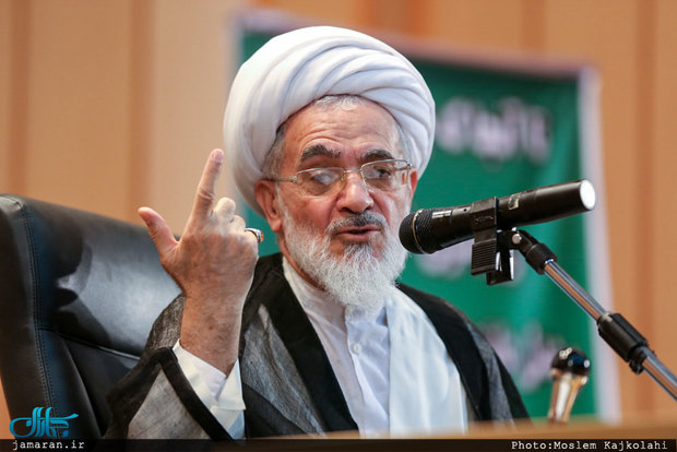آیت‌الله بیات زنجانی: فرصت فعالیت‌های سیاسی و اجتماعی، نباید مِلک طِلق مردان باشد/ حق انتخاب شدن حتی به عنوان رئیس جمهور نباید مختص مردان باشد/ حق مداخلۀ در امور اجتماعی و سیاسی، یک حق طبیعی و همگانی است