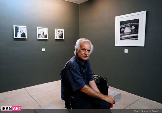 محمد گلجامجو در نمایشگاه سالیانه گروه پودیوم - عکس شراره سامعی