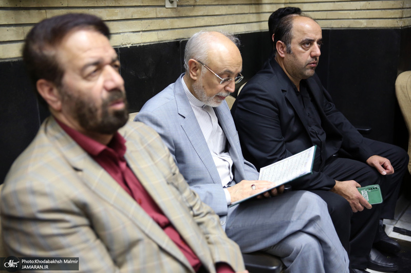 حضور سید حسن خمینی در مراسم ترحیم مادر شهیدان جهانگیری