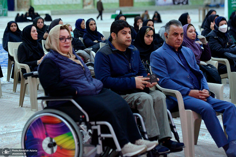 تجدید میثاق رئیس سازمان بهزیستی و جمعی از توان یابان با آرمان های حضرت امام خمینی (س)