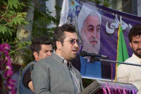 دولت روحانی از تمامی اقوام و اقلیت ها استفاده کرده است
