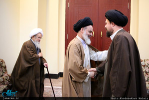 حاشیه تجدید میثاق هیأت رئیسه و اعضای مجلس خبرگان رهبری با آرمان های امام خمینی (س)