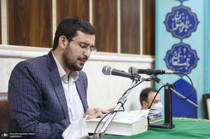 دیدار نوروزی و سخنرانی رئیس موسسه تنظیم و نشر آثار امام خمینی(س) در جمع کارکنان