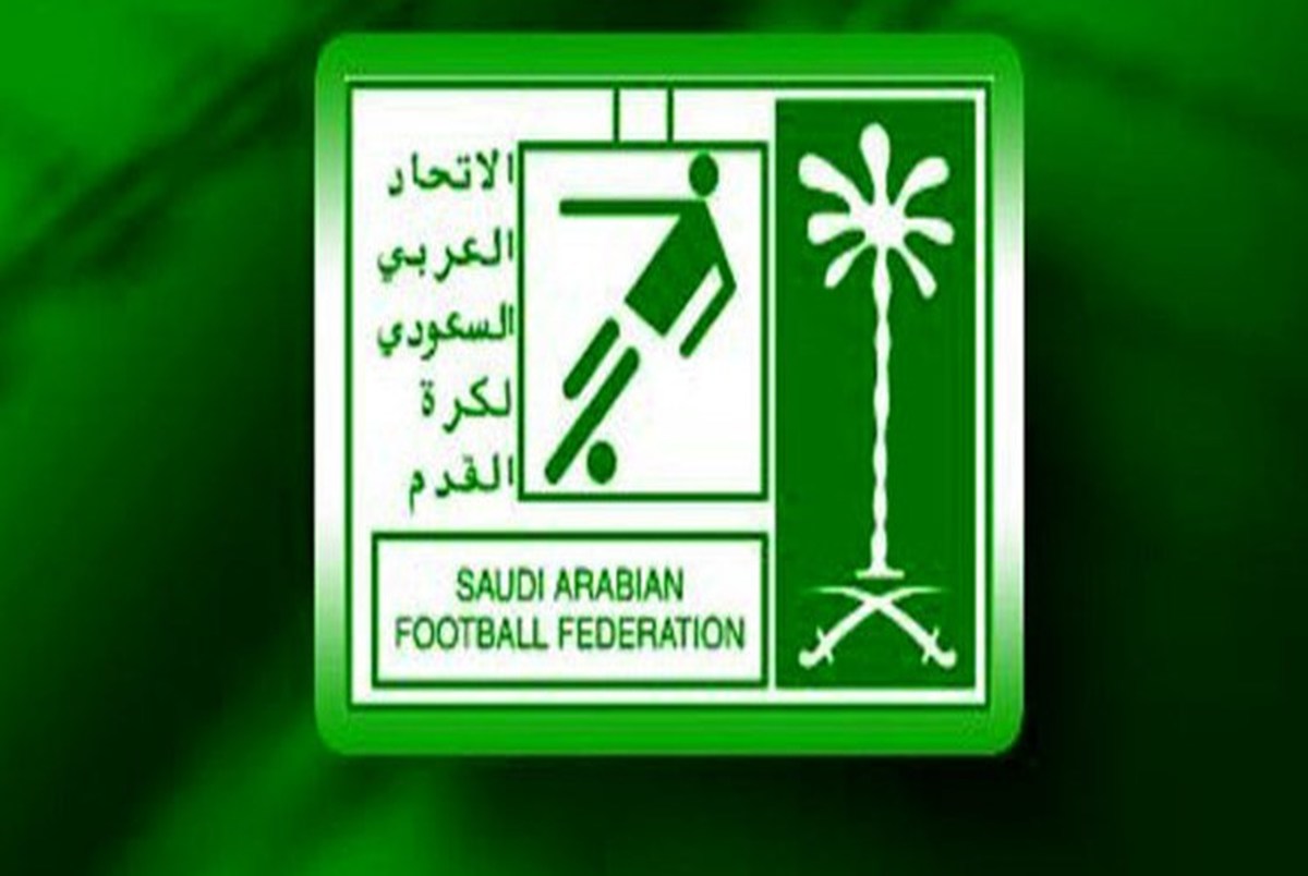 دست دادن بازیکنان و مربیان در لیگ عربستان ممنوع شد
