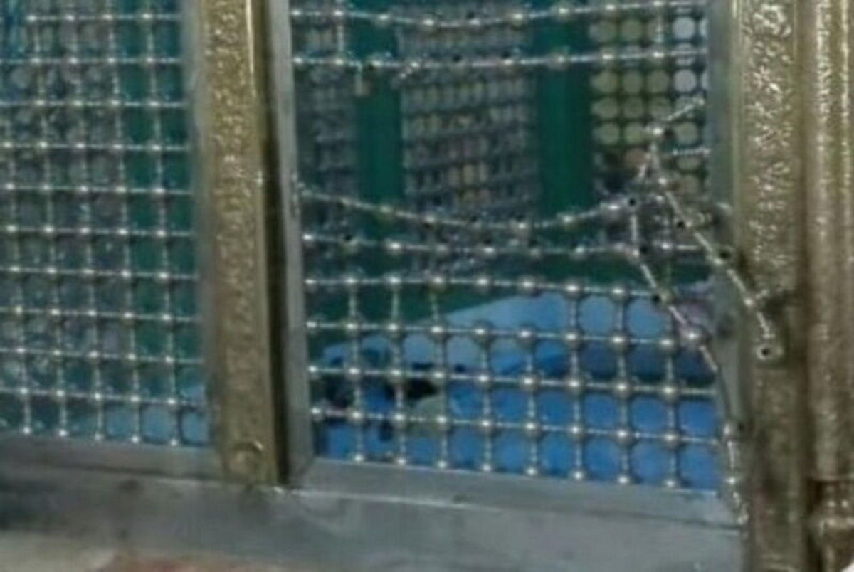سرقت از یک امامزاده در ارومیه/ عکس