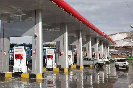 فروش ماهانه 74 میلیون لیتر فرآورده های نفت و گاز در زنجان